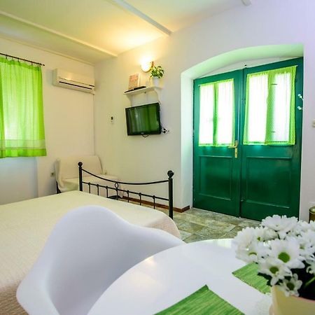 Rustica Apartments شيبينيك المظهر الخارجي الصورة