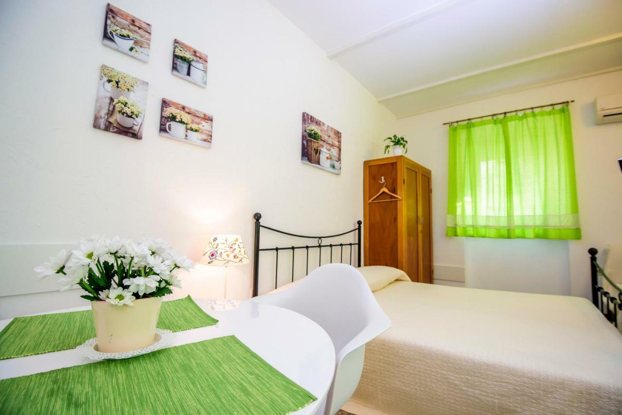 Rustica Apartments شيبينيك المظهر الخارجي الصورة